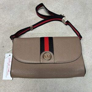 NWT Marilyn Monroe Taupe Black Red Accent Crossbody Shoulder Bag Purse